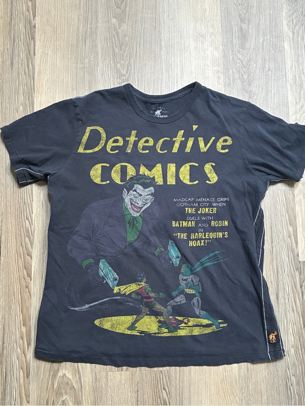 Trunk Ltd Detective Comics Batman Joker Robin Limited Edition 2009 T Shirt